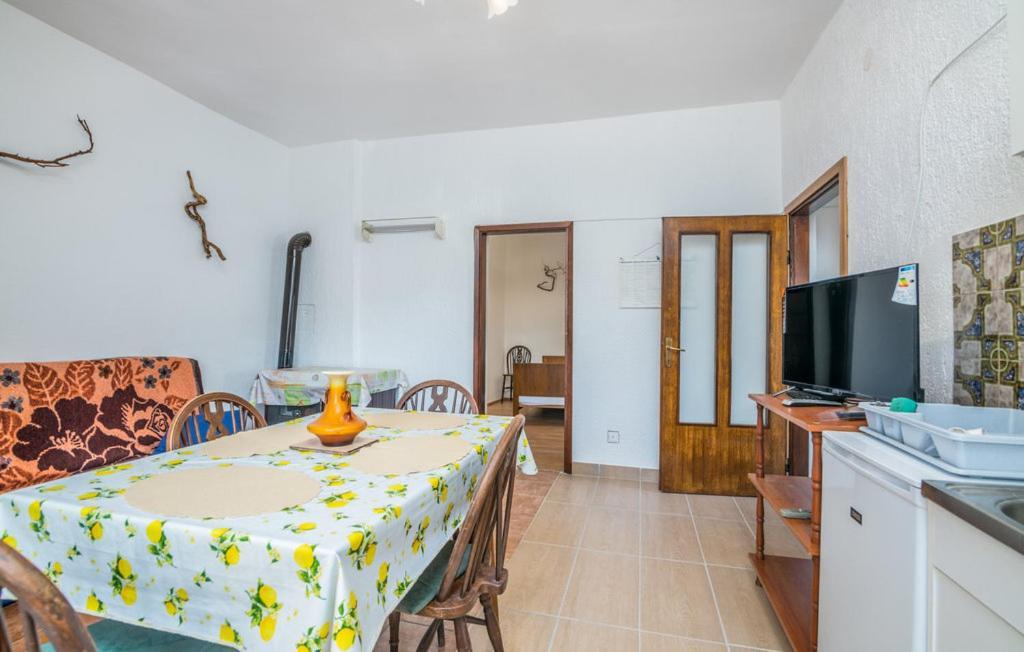 Apartmani Mile Veglia Exterior foto